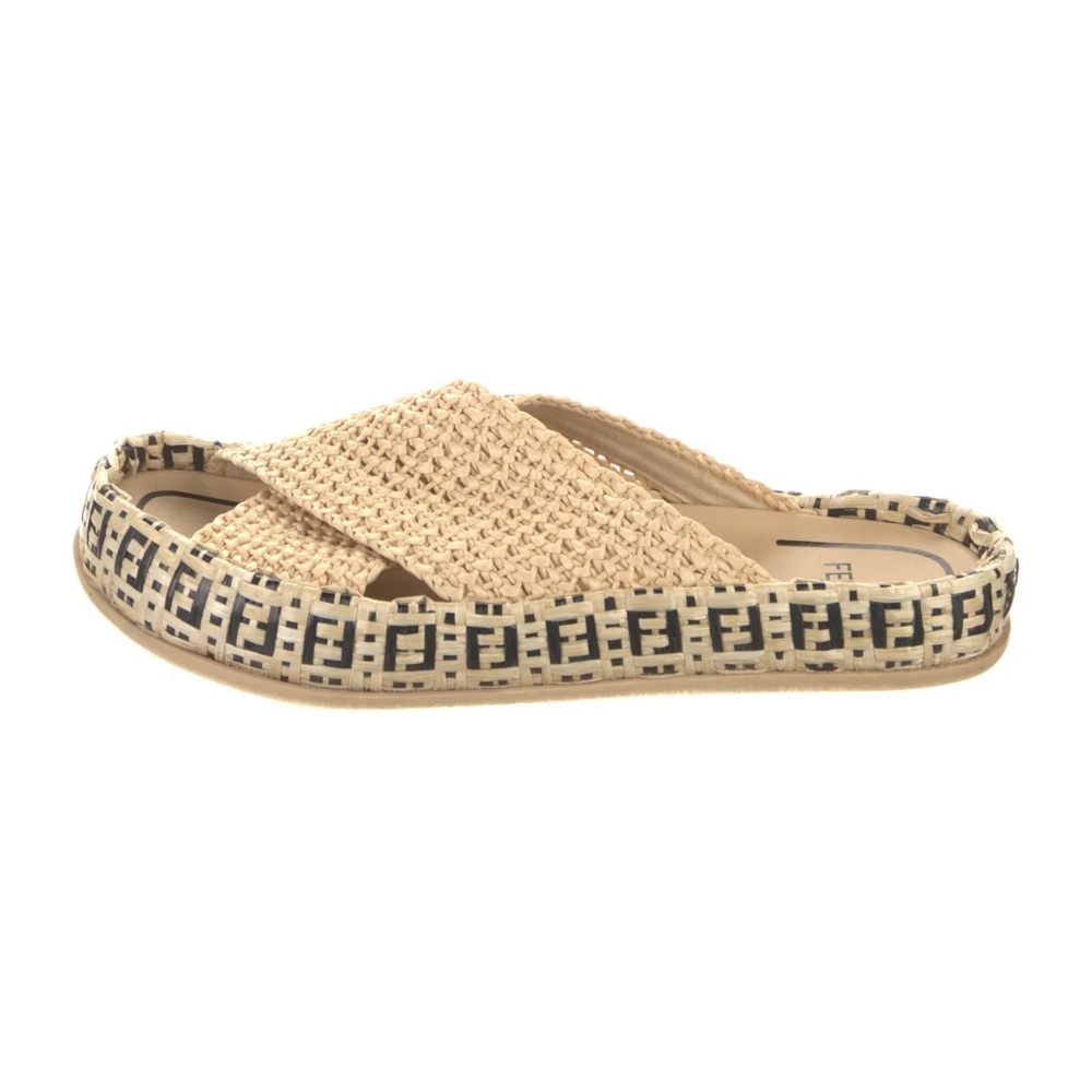 Fendi Women's Zucca FF logo Raffia Sandals - Picture 3 of 10